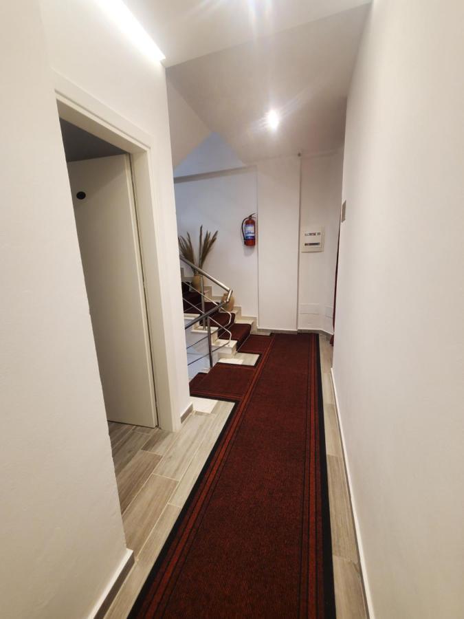 Bs 4* Durrës
